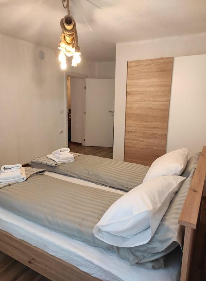 דירות Kruševo Casa Al Tagas מראה חיצוני תמונה